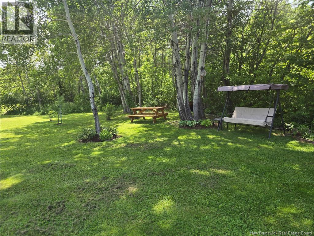 278 Principale, Pointe-Verte, New Brunswick E8J 2W8 - Photo 15 - NB149645