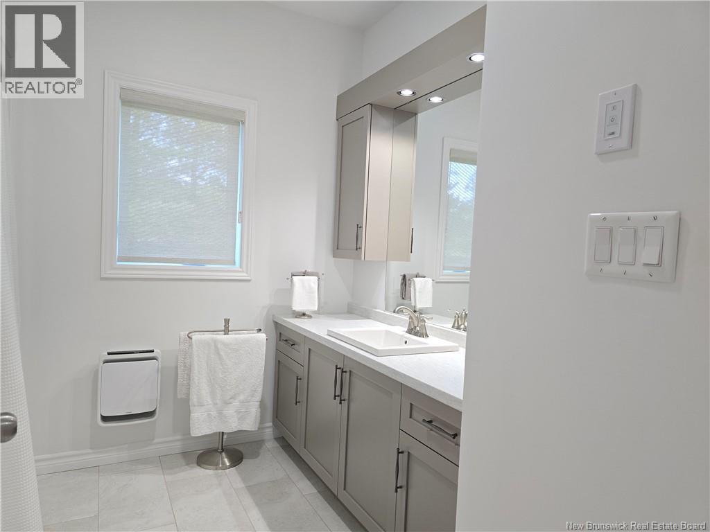 278 Principale, Pointe-Verte, New Brunswick E8J 2W8 - Photo 42 - NB149645