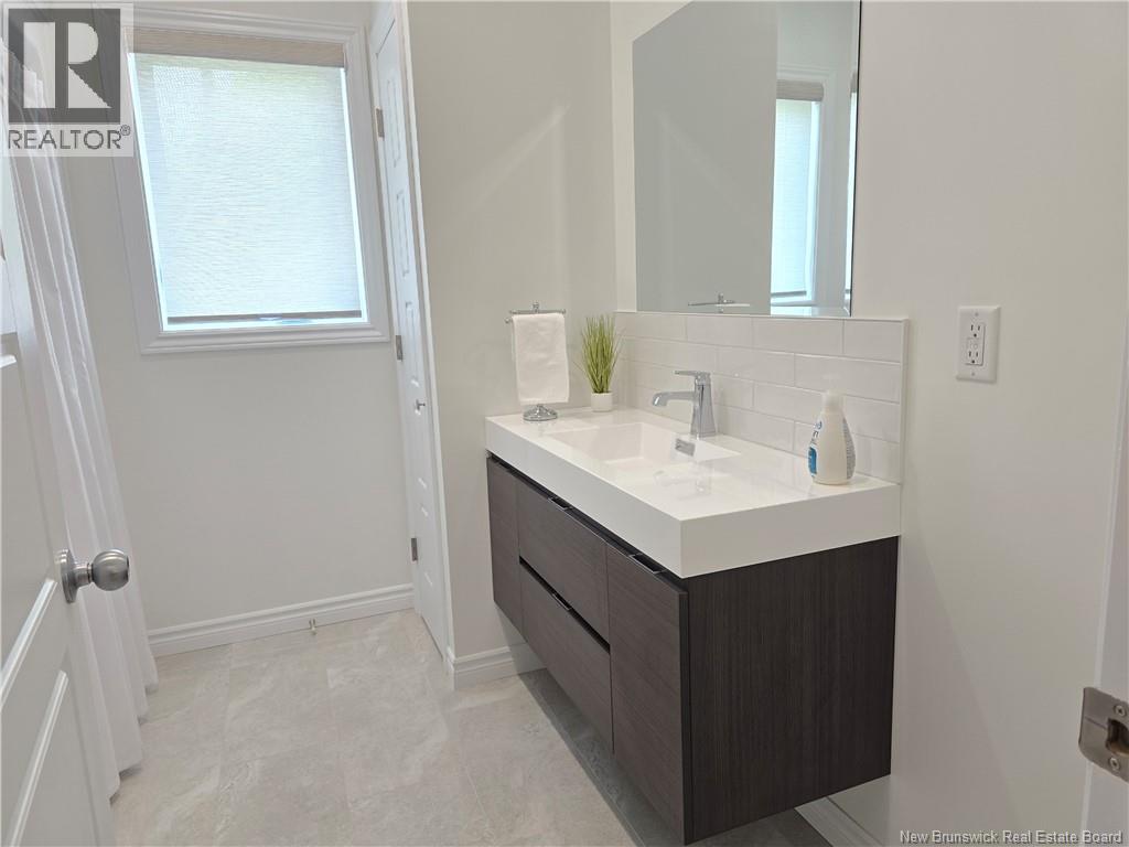 278 Principale, Pointe-Verte, New Brunswick E8J 2W8 - Photo 47 - NB149645