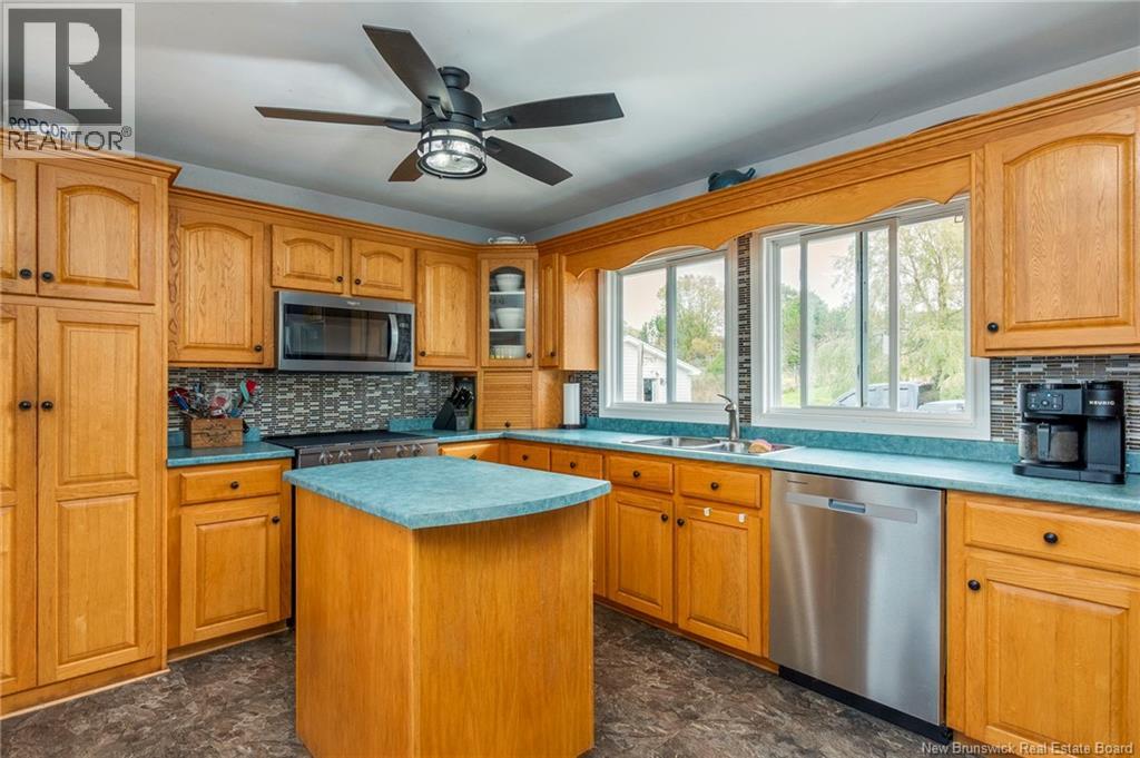64 Neck Road, Quispamsis, New Brunswick  E2G 1J5 - Photo 9 - NB149747