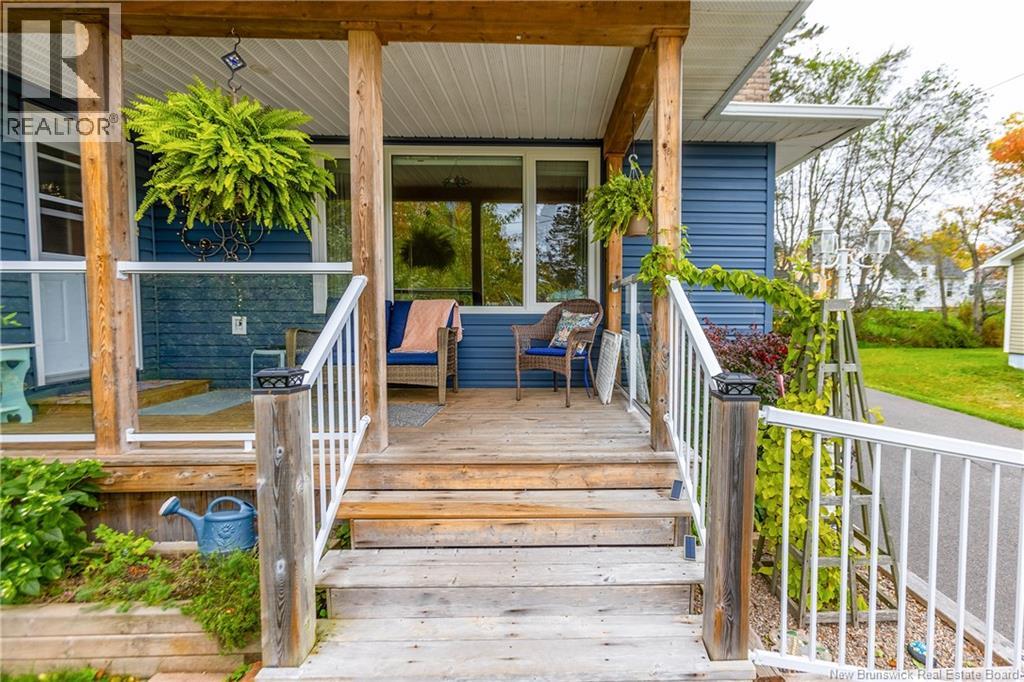 23 Bickerton Avenue, Sackville, New Brunswick  E4L 3M8 - Photo 3 - NB149537