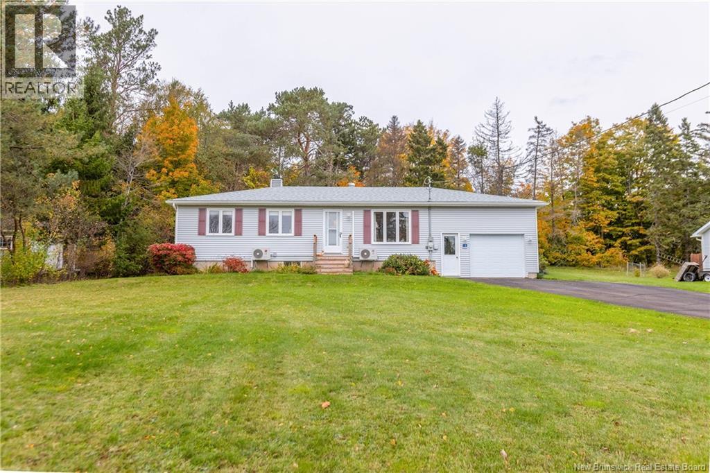 18 Harris Drive, Sackville, New Brunswick  E4L 3X6 - Photo 1 - NB149536