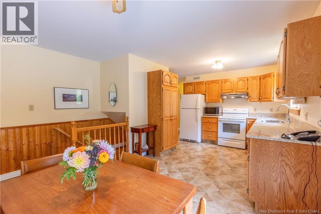 18 Harris Drive, Sackville, New Brunswick  E4L 3X6 - Photo 13 - NB149536