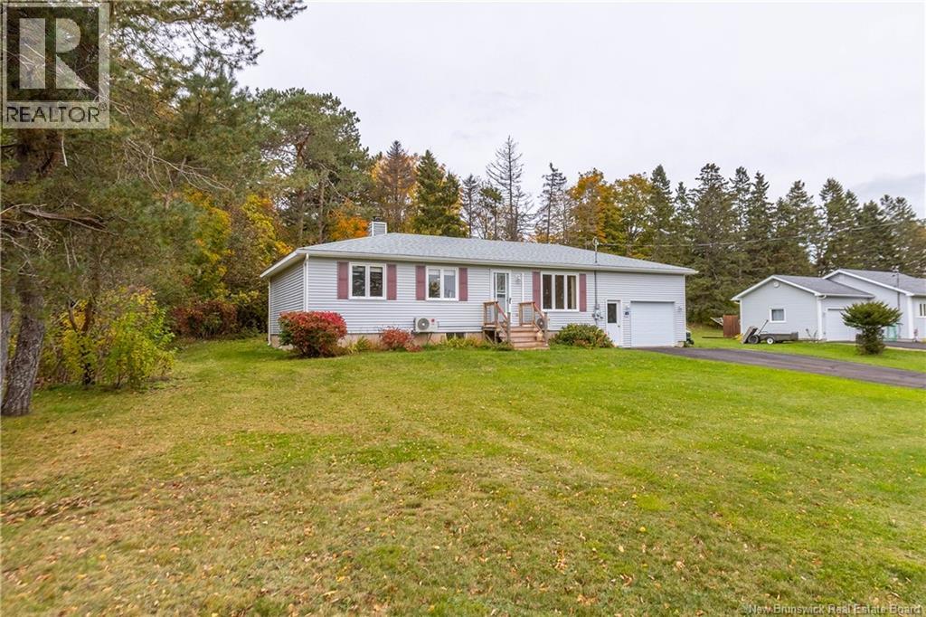 18 Harris Drive, Sackville, New Brunswick  E4L 3X6 - Photo 2 - NB149536
