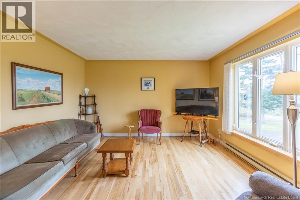 18 Harris Drive, Sackville, New Brunswick  E4L 3X6 - Photo 8 - NB149536