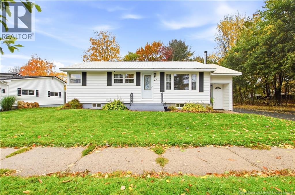 22 Bailey Avenue, Fredericton, New Brunswick  E3A 1H5 - Photo 4 - NB149745