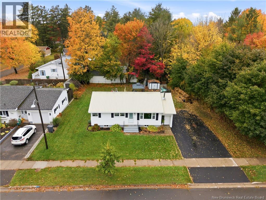 22 Bailey Avenue, Fredericton, New Brunswick  E3A 1H5 - Photo 40 - NB149745