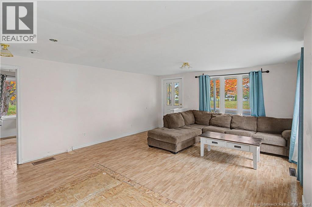 77 Carelton, Rogersville, New Brunswick  E4Y 1R9 - Photo 38 - NB149815