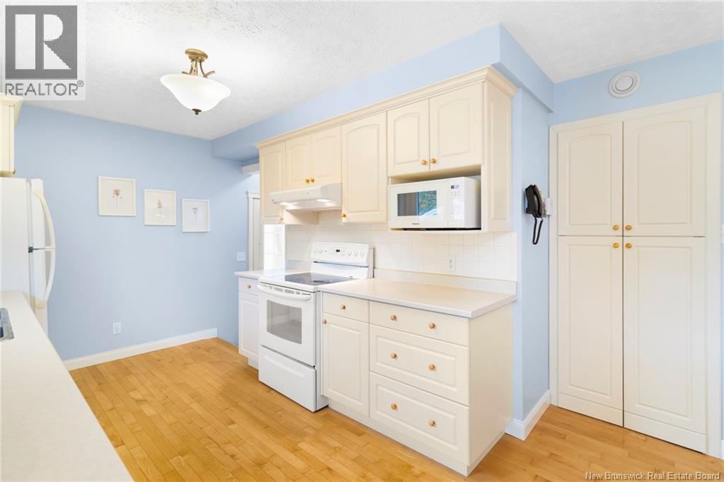 106 Hemlock Avenue, Fredericton, New Brunswick  E3A 1H1 - Photo 13 - NB149812