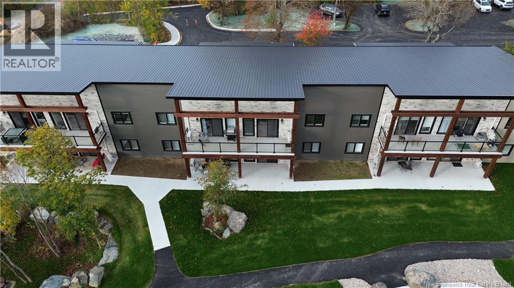 1200 Golden Park Crescent Unit# 1, Bathurst, New Brunswick  E2A 1V1 - Photo 3 - NB149743