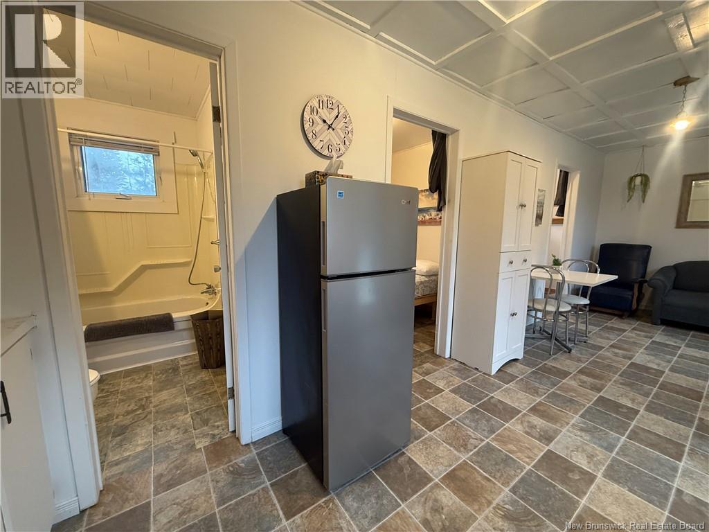 544 Chemin Du Parc, Val-Comeau, New Brunswick E1X 1H1 - Photo 27 - NB149822