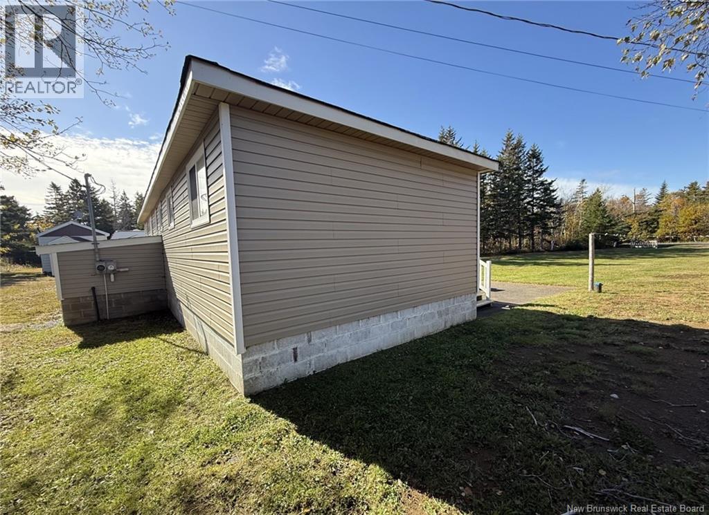 544 Chemin Du Parc, Val-Comeau, New Brunswick E1X 1H1 - Photo 4 - NB149822