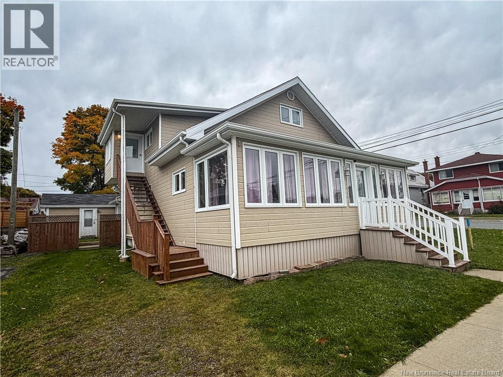 50 Victoria Street, Campbellton, New Brunswick