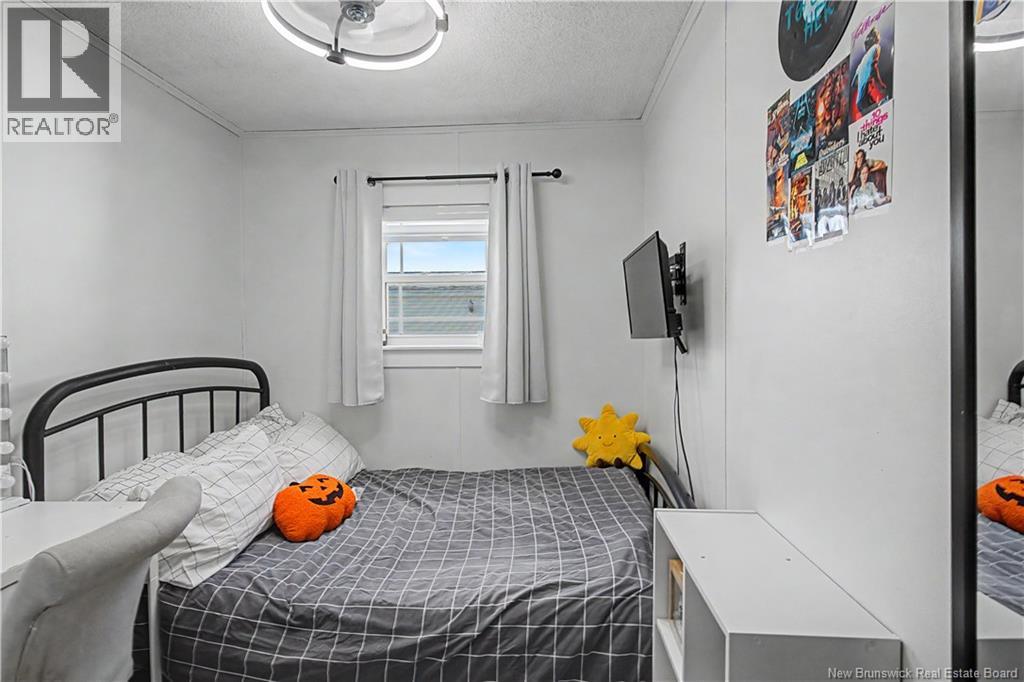 46 Travis Street, Miramichi, New Brunswick  E1V 6A2 - Photo 32 - NB149823