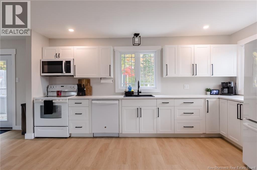 235 Highfield Avenue, Saint John, New Brunswick  E2M 6V4 - Photo 6 - NB149767