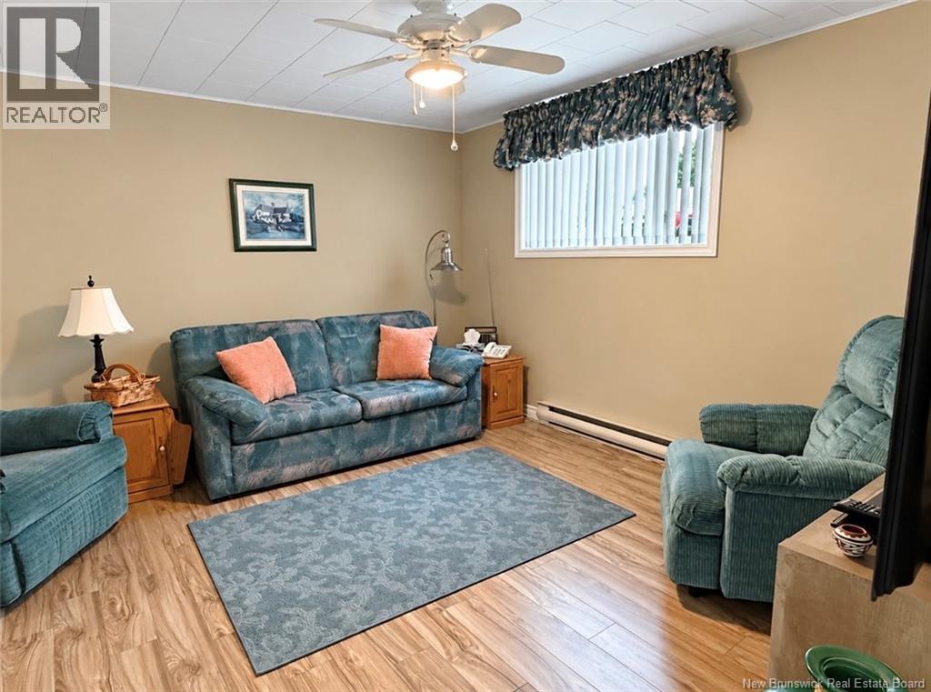 1235 Centennial, Bathurst, New Brunswick E2A 4A9 - Photo 21 - NB149820