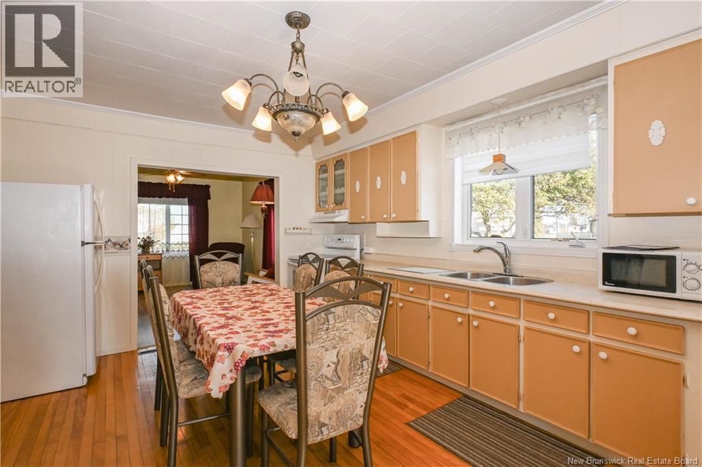 8200 Saint-Paul Street, Bas-Caraquet, New Brunswick E1W 6E1 - Photo 11 - NB149899