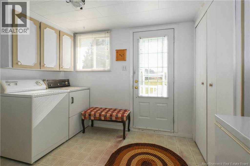 8200 Saint-Paul Street, Bas-Caraquet, New Brunswick E1W 6E1 - Photo 9 - NB149899
