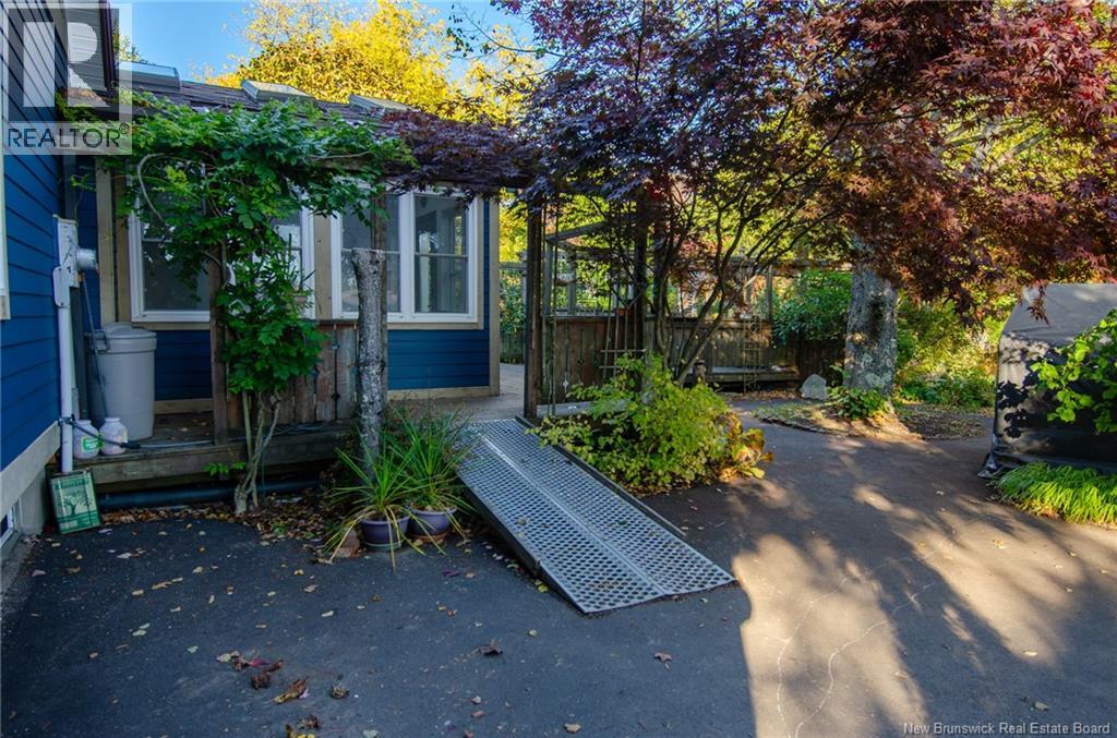 356 Hampton Road, Quispamsis, New Brunswick  E5N 6T4 - Photo 2 - NB149595