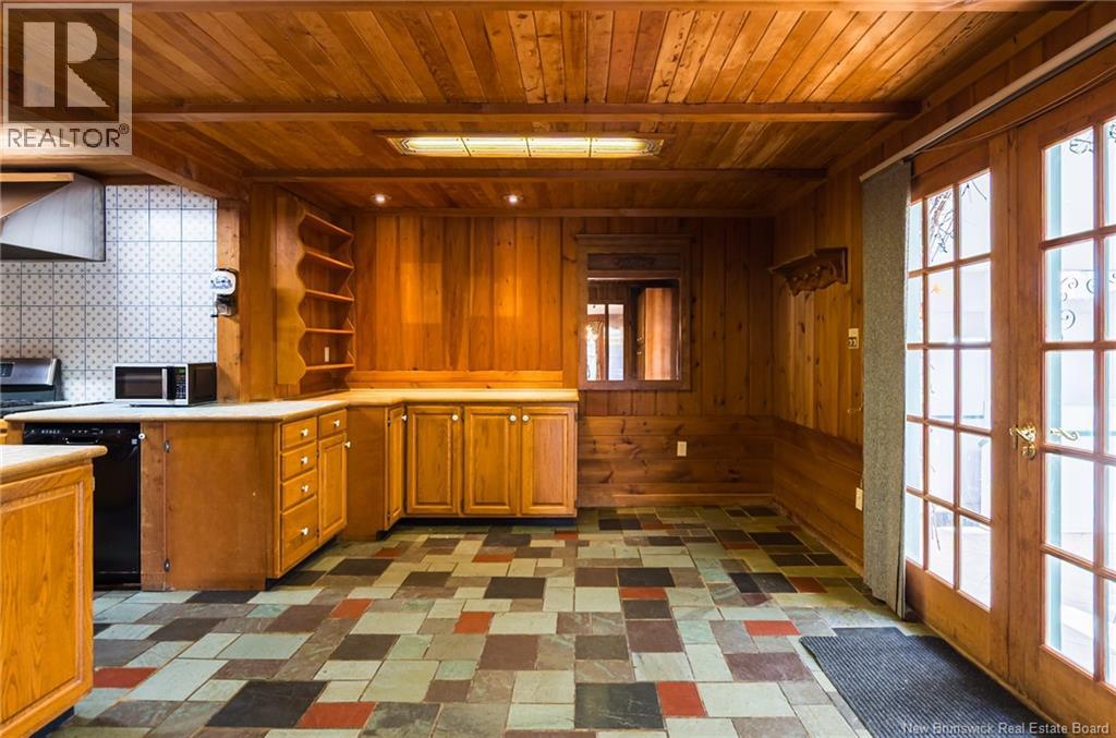 356 Hampton Road, Quispamsis, New Brunswick  E5N 6T4 - Photo 7 - NB149595