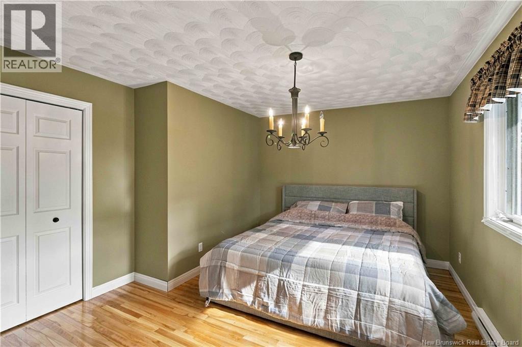 53 Brentwood Drive, Fredericton, New Brunswick  E3B 7A5 - Photo 31 - NB149931