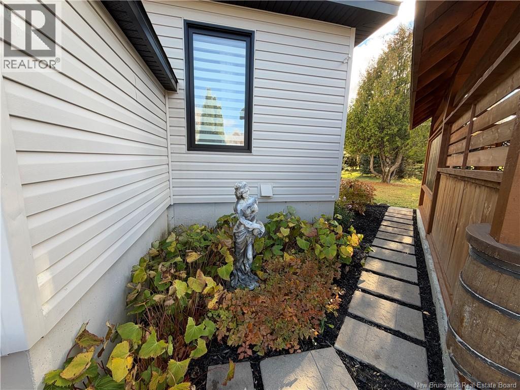 418 Route 180, Saint-Quentin, New Brunswick E8A 2K4 - Photo 6 - NB149965