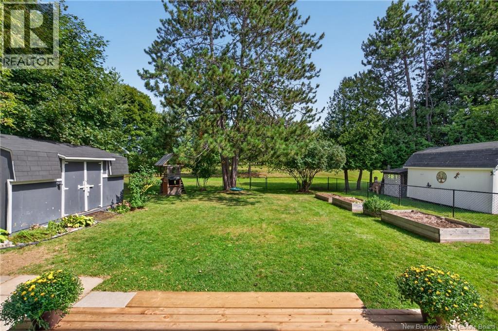 741 Mcevoy Street, Fredericton, New Brunswick  E3A 3B8 - Photo 47 - NB149938