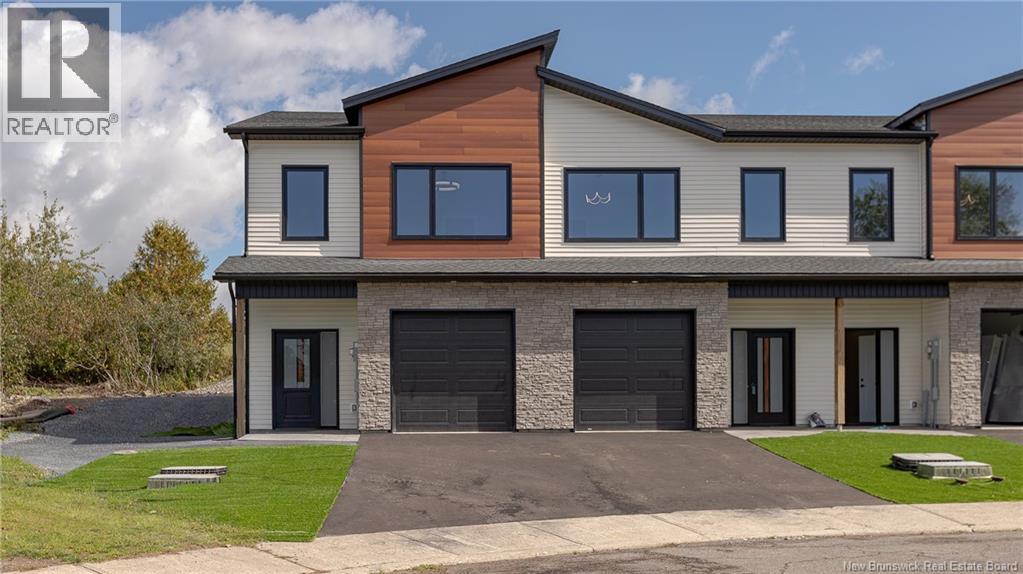 48 Oakhill Crescent, Saint John, New Brunswick  E2J 4M4 - Photo 1 - NB150014