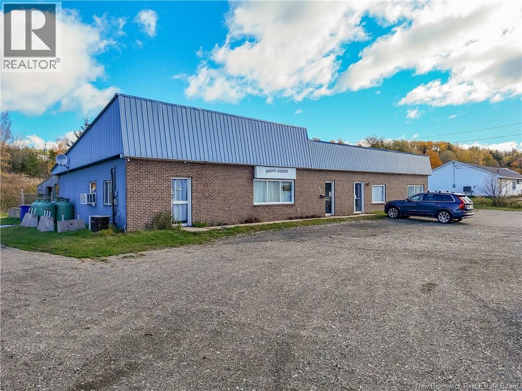 758 Route 105, Nackawic, New Brunswick