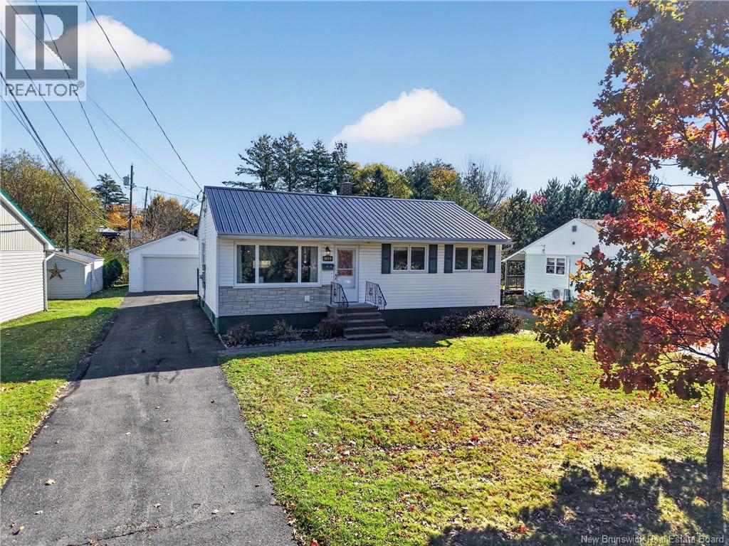 108 Cherry Avenue, Fredericton, New Brunswick  E3A 1Z2 - Photo 1 - NB149960