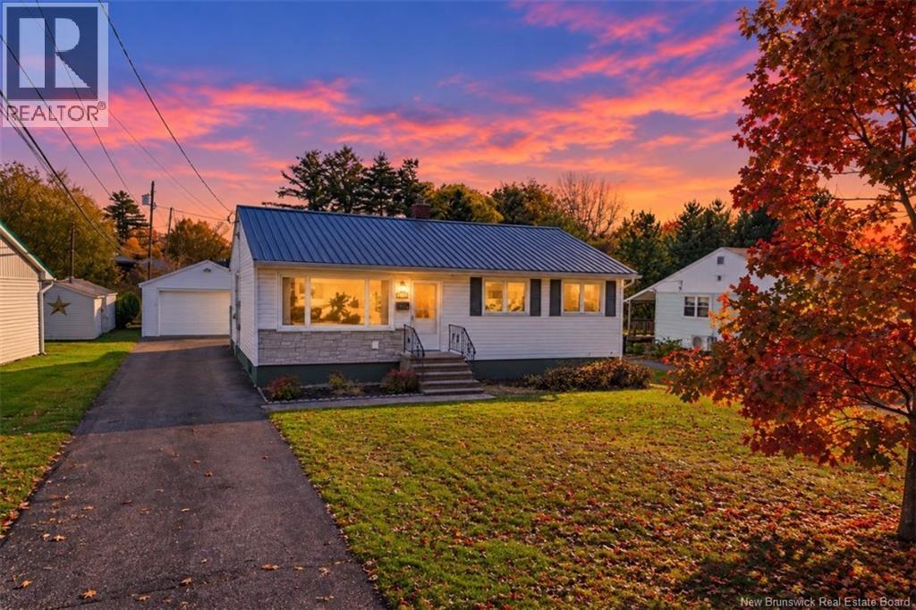 108 Cherry Avenue, Fredericton, New Brunswick  E3A 1Z2 - Photo 2 - NB149960