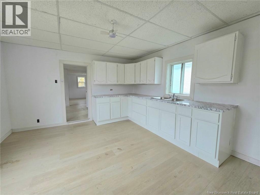 1430 St. Mary Avenue, Bathurst, New Brunswick  E2A 2E3 - Photo 18 - NB149945