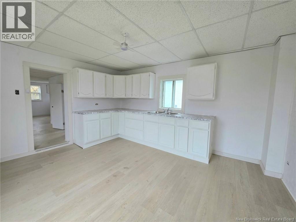 1430 St. Mary Avenue, Bathurst, New Brunswick  E2A 2E3 - Photo 22 - NB149945