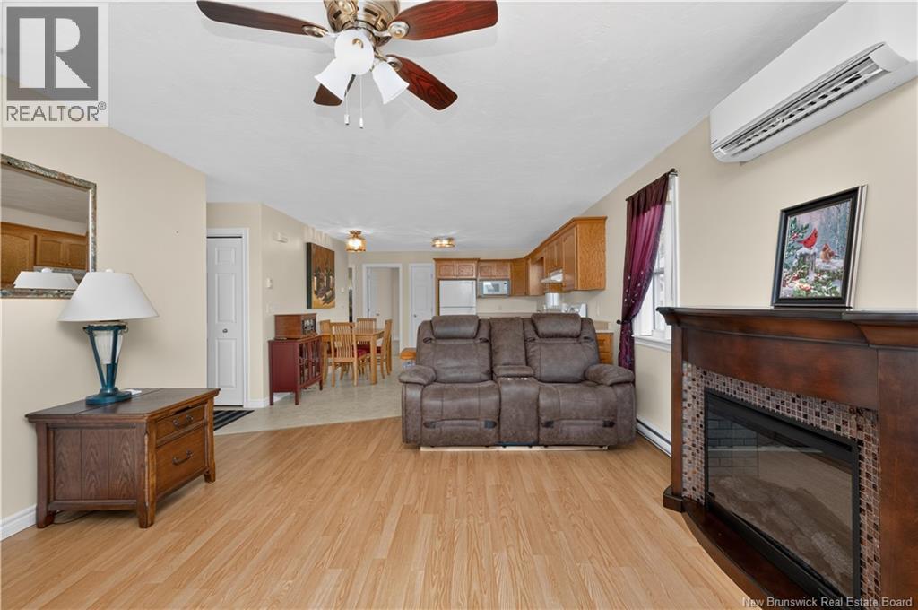 104 Colton, Riverview, New Brunswick  E1B 5T4 - Photo 5 - NB149627