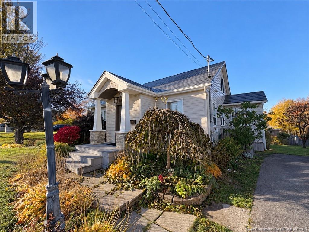 503 Amirault, Dieppe, New Brunswick  E1A 1E7 - Photo 9 - NB150038