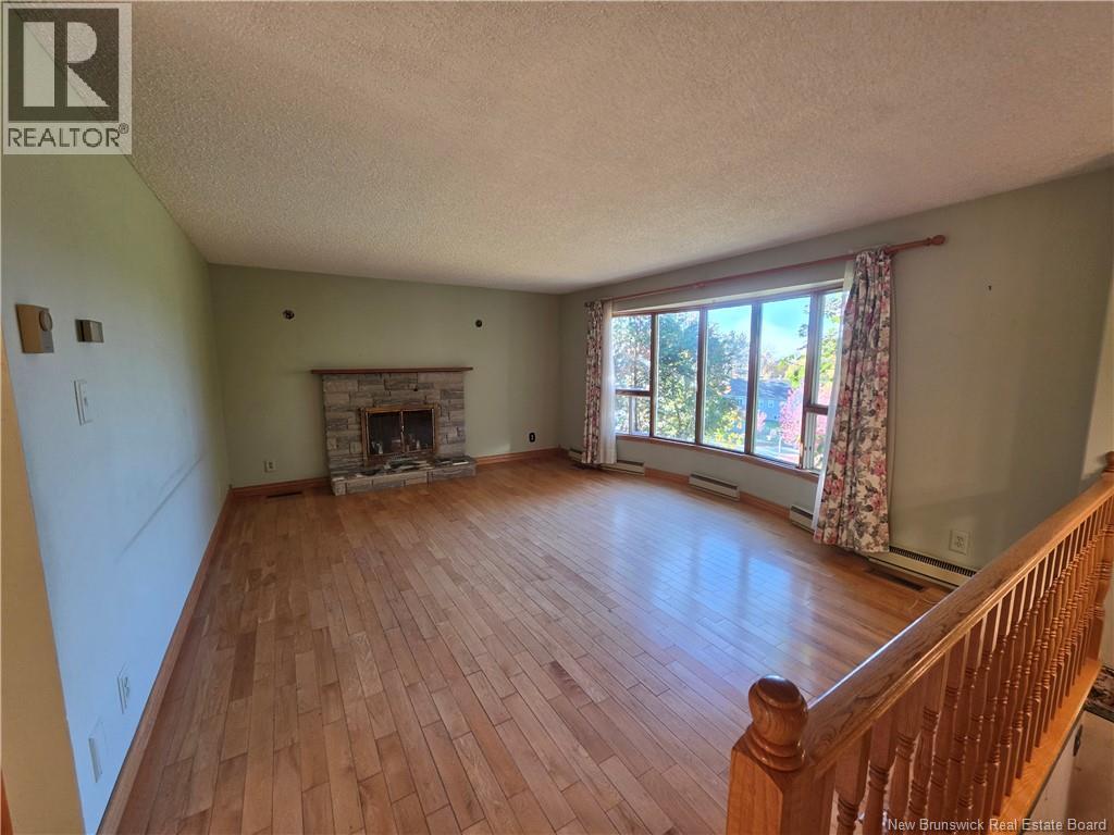 715 Clements Drive, Fredericton, New Brunswick  E3A 7J2 - Photo 10 - NB150057