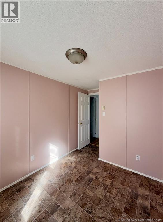71 Travis Street, Miramichi, New Brunswick  E1V 6A3 - Photo 13 - NB150108