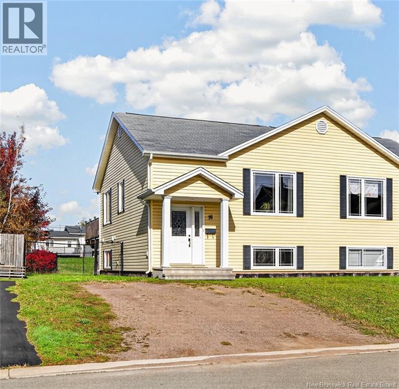 76 Blanchard Street, Dieppe, New Brunswick  E1A 0R7 - Photo 4 - NB149827