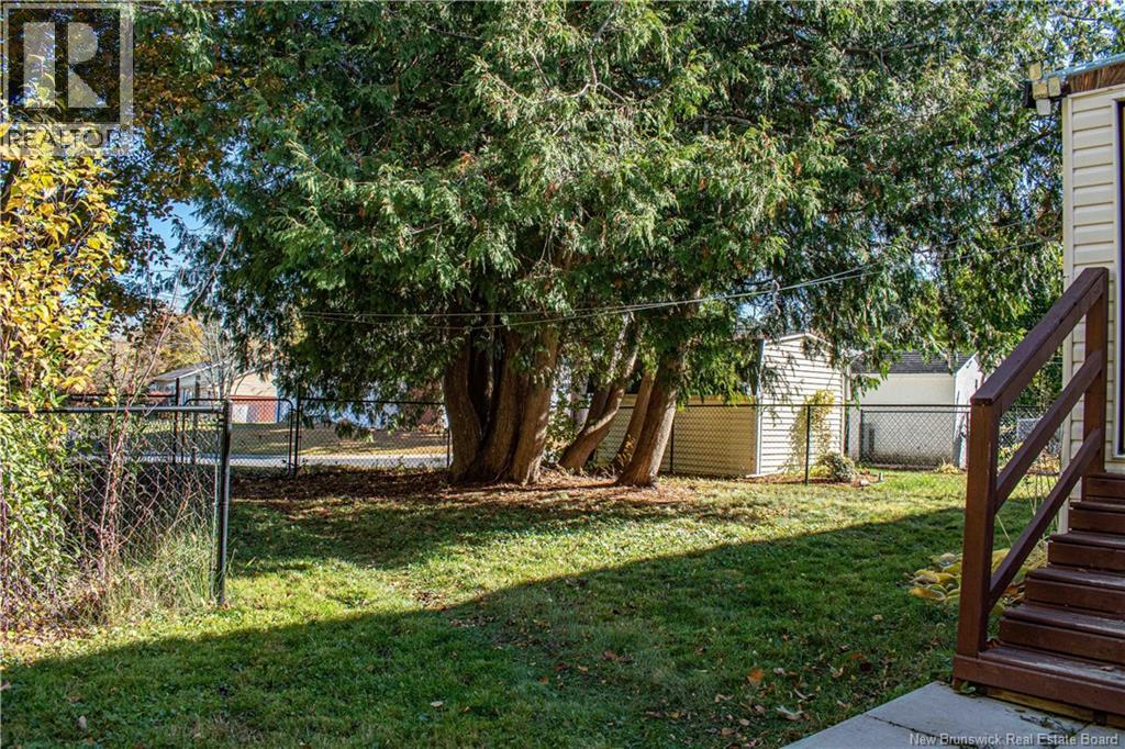 18 Deer Park Drive, Oromocto, New Brunswick  E2V 1J2 - Photo 37 - NB150114