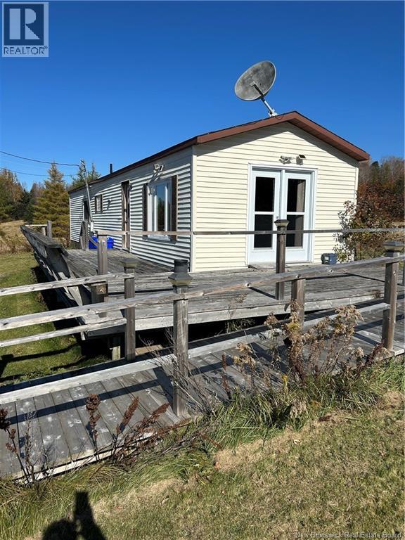 4 Cleland Road, Oak Bay, New Brunswick  E3L 4C2 - Photo 2 - NB150045