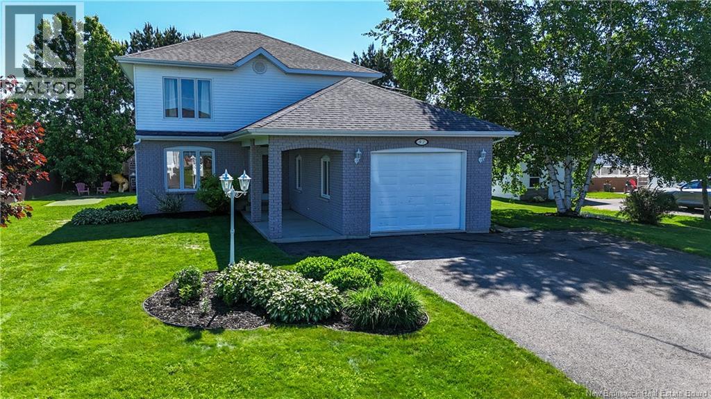 47 St-Onge Street, Grand Falls, New Brunswick  E3Z 1G2 - Photo 1 - NB150218