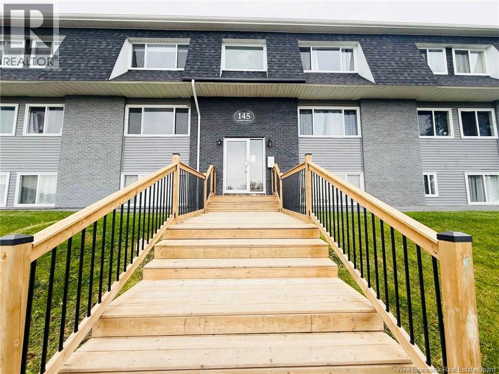 145 Coldbrook Crescent Unit# 10, Saint John, New Brunswick  E2J 3Z3 - Photo 2 - NB149255