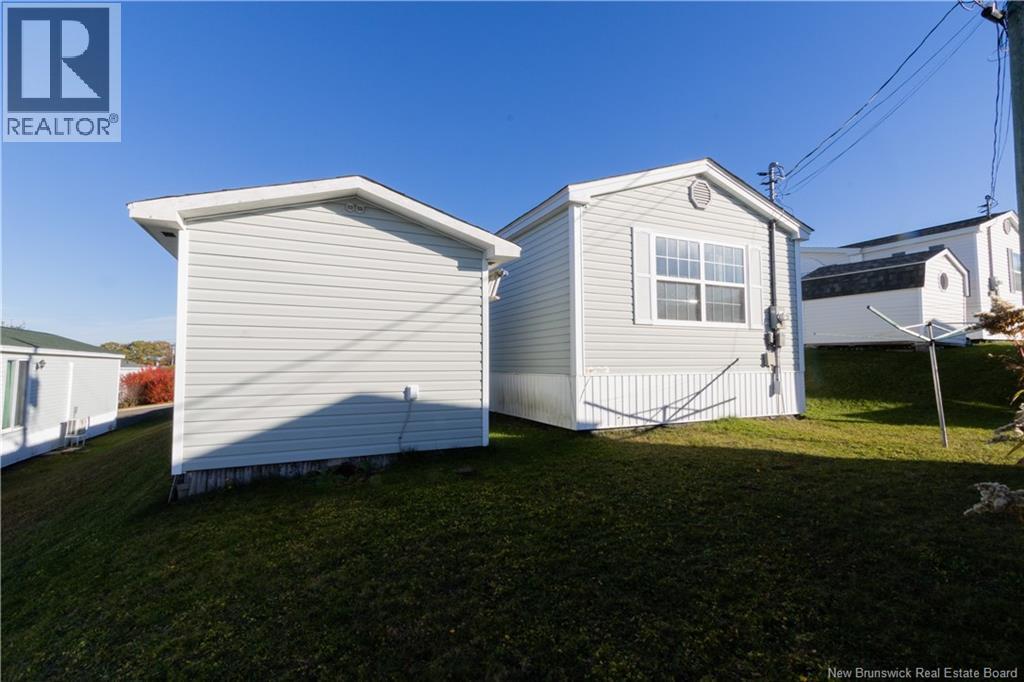 27 Senator Drive, Fredericton, New Brunswick  E3C 1L8 - Photo 20 - NB149995