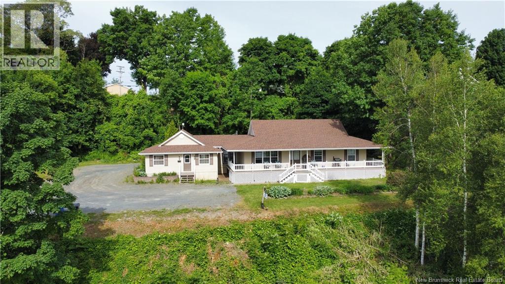 105 Bridge Street, Woodstock, New Brunswick