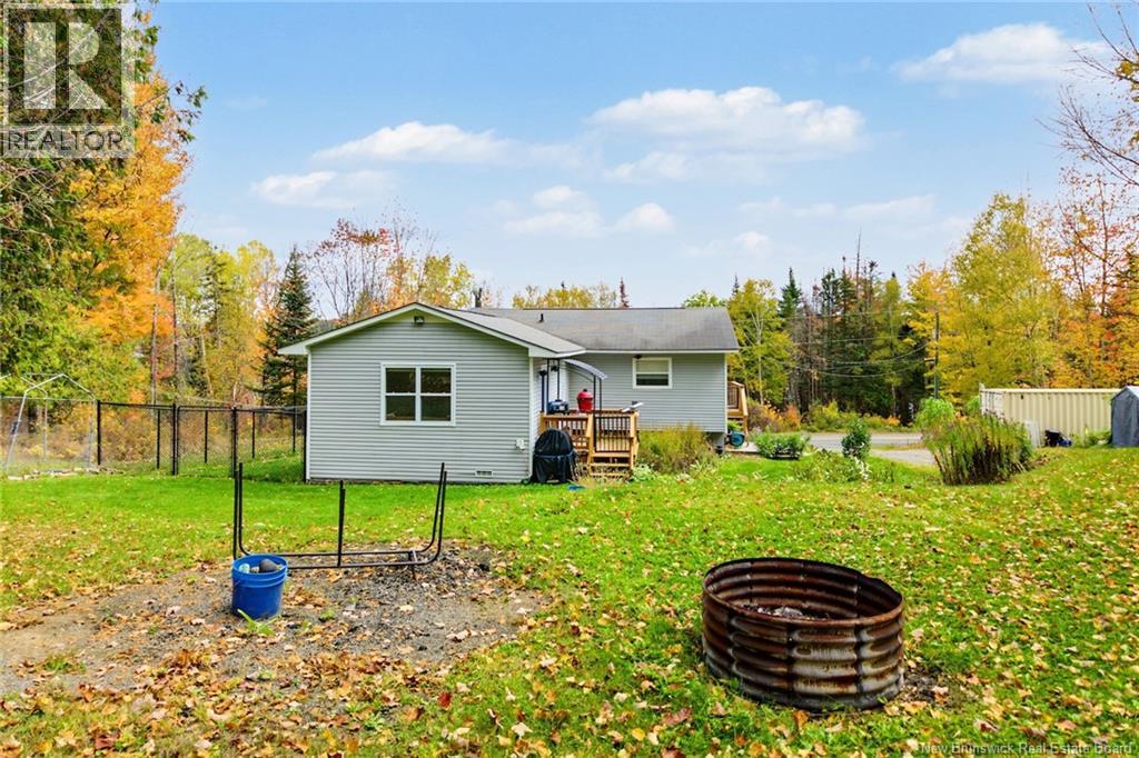 1866 Route 105, Mactaquac, New Brunswick  E6L 1C5 - Photo 38 - NB150233