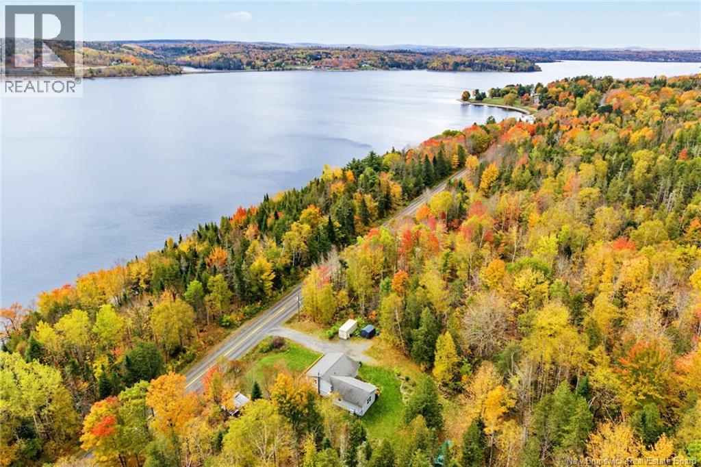 1866 Route 105, Mactaquac, New Brunswick  E6L 1C5 - Photo 44 - NB150233