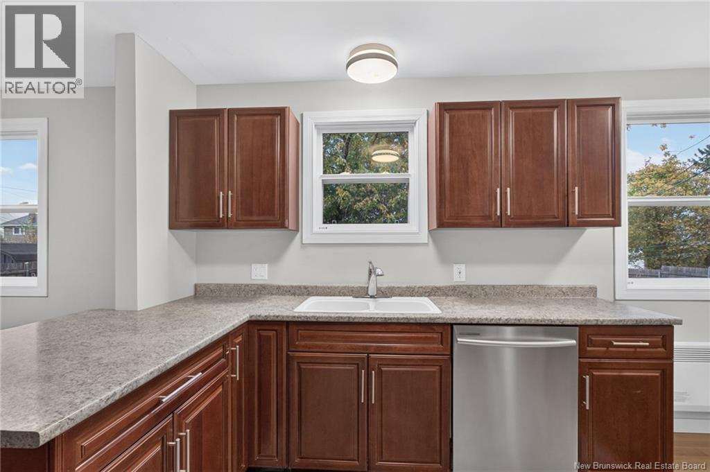 82 Point Park Drive, Riverview, New Brunswick  E1B 1C5 - Photo 19 - NB150085