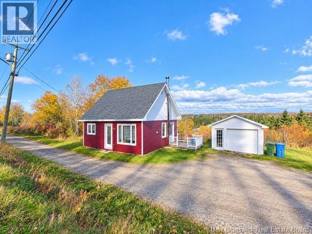 2353 Des Pionniers Avenue, Balmoral, New Brunswick