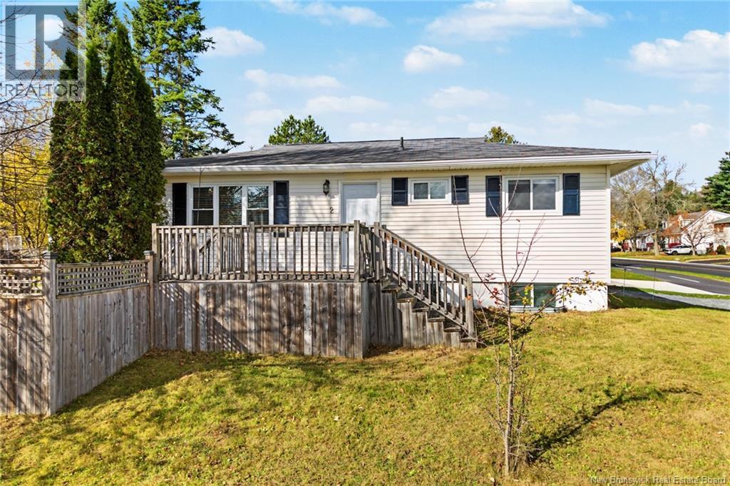 2 Mcinnis Court, Fredericton, New Brunswick  E3A 4G9 - Photo 1 - NB150290