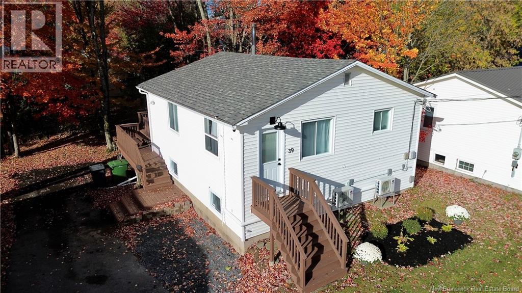 39 Murray Avenue, Fredericton, New Brunswick